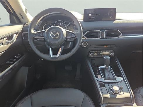 Used 2025 MAZDA CX-5 Carbon Edition image 13