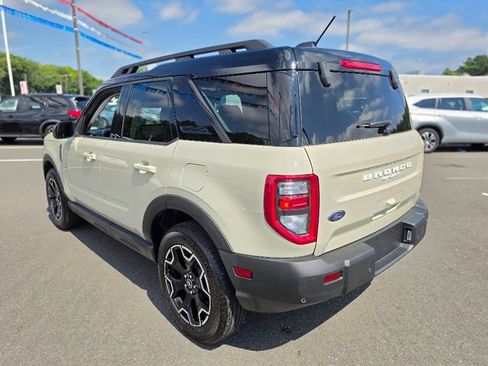 Used 2025 Ford Bronco Sport Outer Banks AWD/4WD image 5