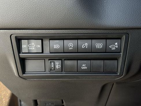 Used 2023 Toyota Tundra Limited w/ Power Package AWD/4WD image 26