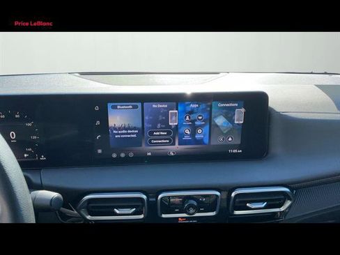 Used 2026 Nissan Sentra SV w/ Floor Mat Package image 22