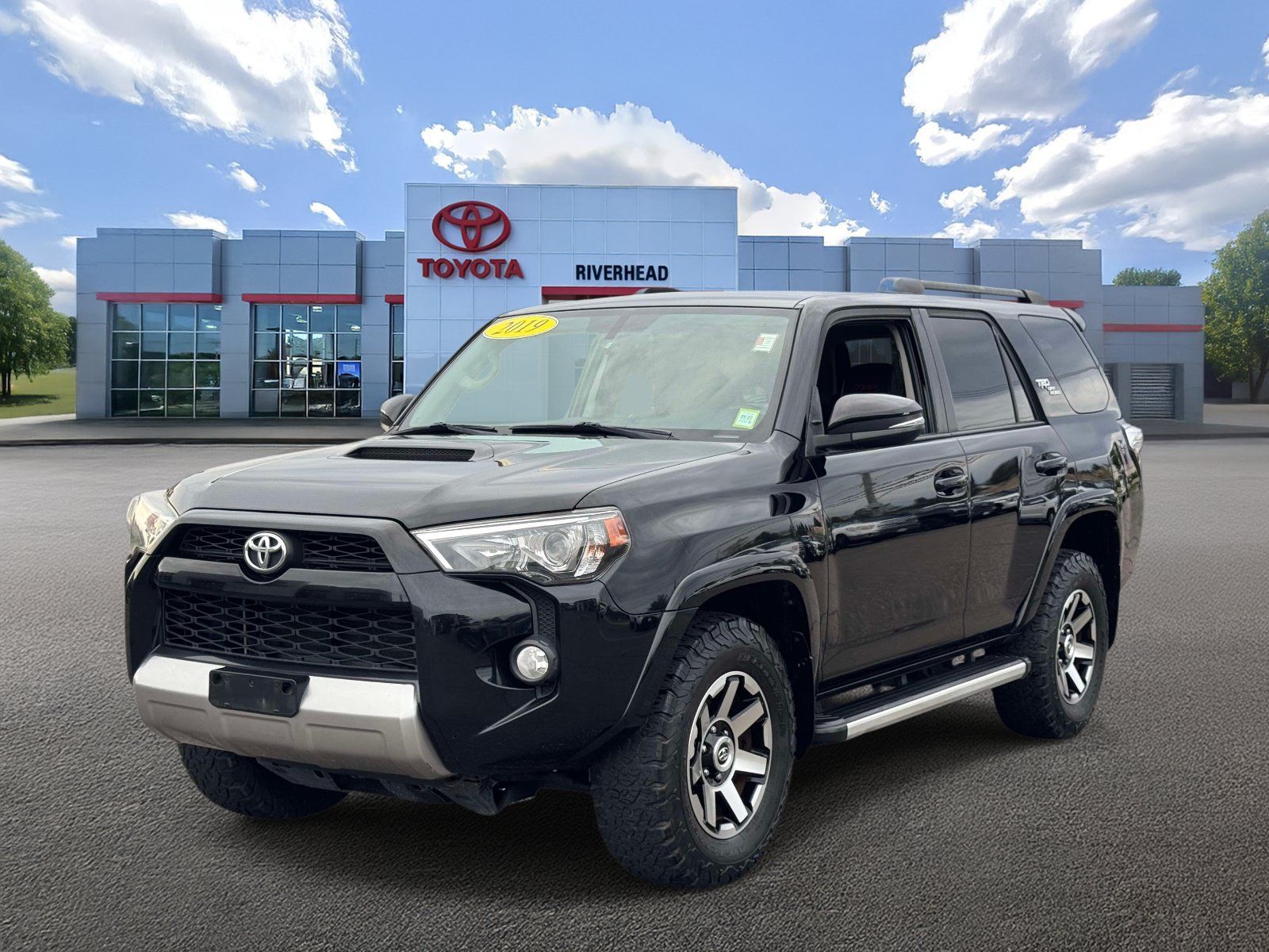 Used 2019 Toyota 4Runner TRD Off-Road Premium AWD/4WD image 1