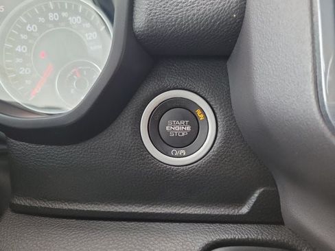 Certified 2023 RAM 1500 Laramie RWD image 30
