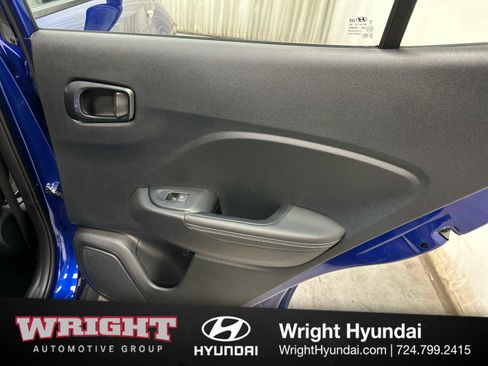 Certified 2023 Hyundai Venue Limited w/ Cargo Package image 15