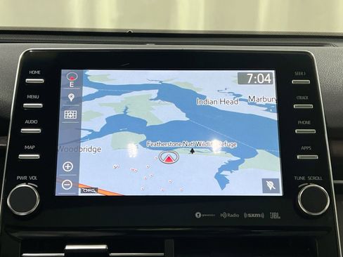 Used 2019 Toyota Avalon Limited image 18