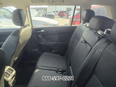 Used 2019 Volkswagen Tiguan SEL FWD image 4