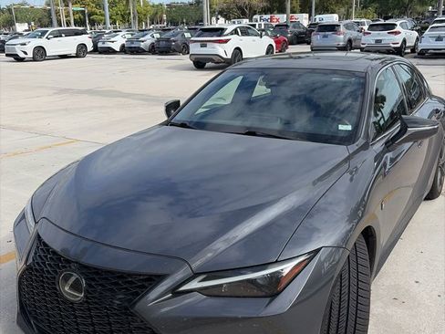 Used 2022 Lexus IS 350 F Sport image 1