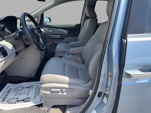 Used 2014 Honda Odyssey EX-L image 10