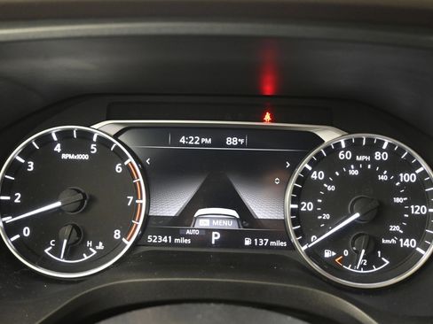 Certified 2022 Nissan Rogue SV AWD/4WD image 20