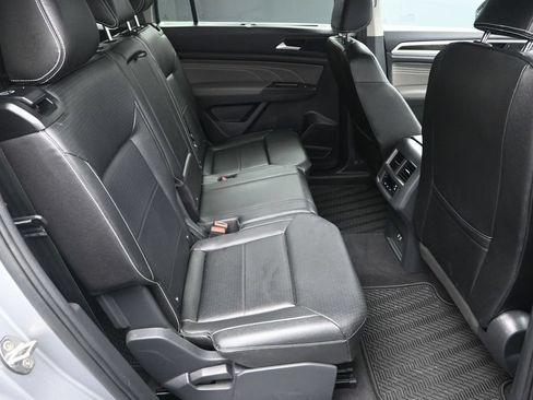 Used 2023 Volkswagen Atlas SE AWD/4WD image 37