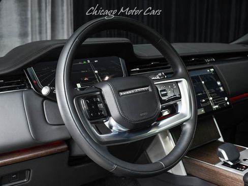 Used 2025 Land Rover Range Rover Long Wheelbase SE AWD/4WD image 10
