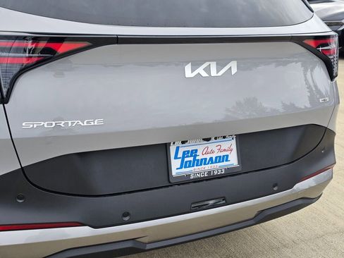 New 2026 Kia Sportage S image 23