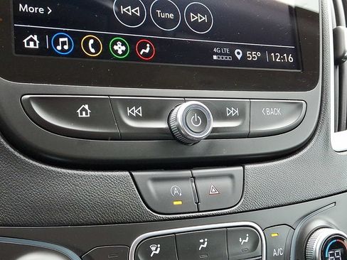 Used 2024 Chevrolet Malibu LT FWD image 19