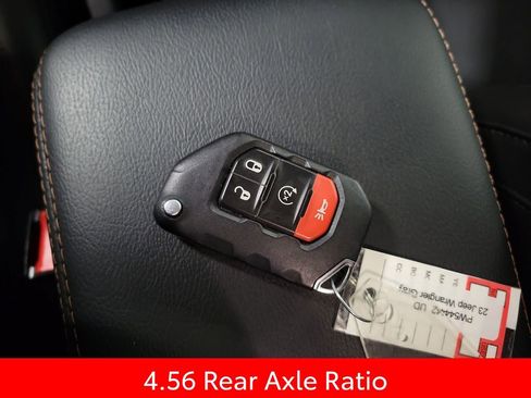 Used 2023 Jeep Wrangler Unlimited Rubicon 392 w/ Xtreme Recon 35" Tire Package AWD/4WD image 15