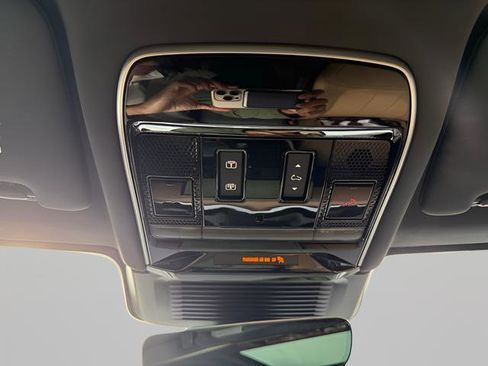 New 2026 Land Rover Range Rover Sport Dynamic SE image 27