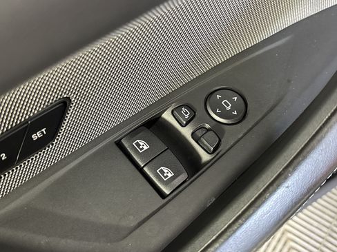 Used 2024 BMW M4 Competition RWD image 14