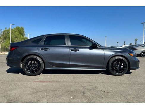 Used 2025 Honda Civic Sport image 7