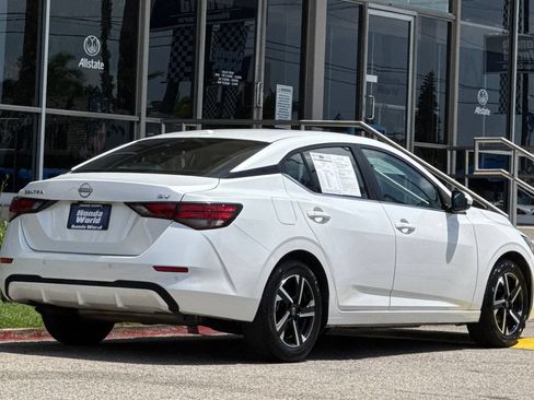 Used 2024 Nissan Sentra SV FWD image 4