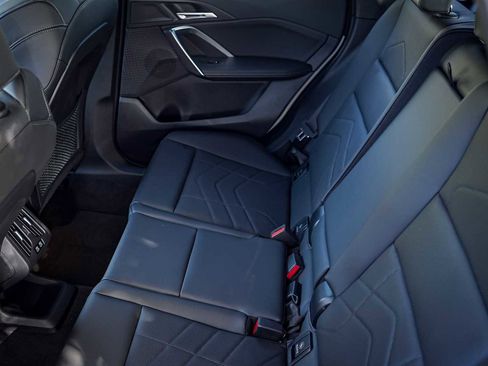 Used 2024 BMW X1 xDrive28i w/ Technology Package image 29