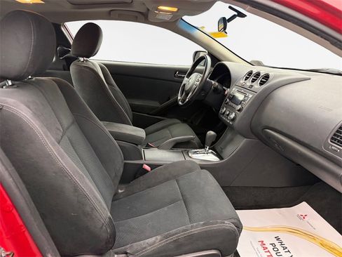 Used 2010 Nissan Altima 2.5 S w/ Premium Pkg image 25