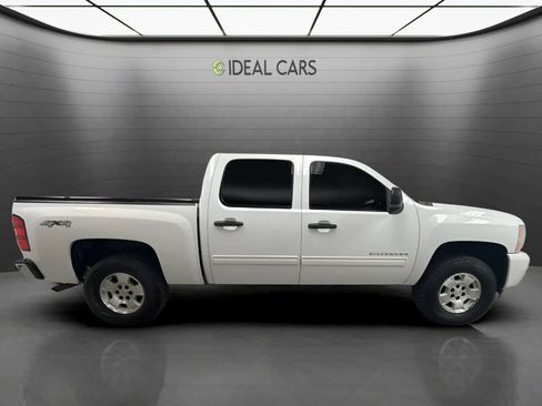 Used 2011 Chevrolet Silverado 1500 LT w/ All-Star Edition AWD/4WD image 6