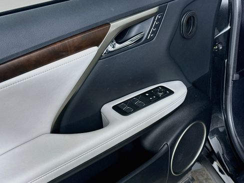 Certified 2022 Lexus RX 350 AWD w/ Accessory Package (P1) image 21