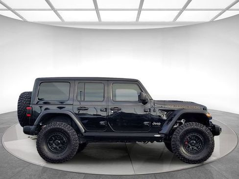 Used 2022 Jeep Wrangler Unlimited Rubicon w/ Trailer Tow Package image 4
