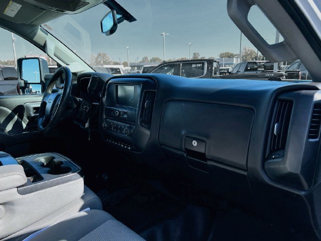 Used 2017 Chevrolet Silverado 2500 W/T w/ WT Convenience Package AWD/4WD image 32