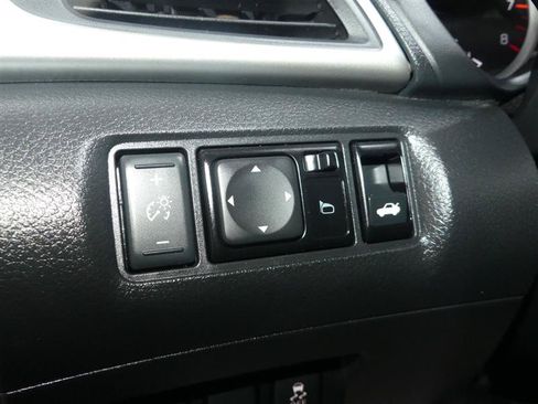 Used 2018 Nissan Sentra S FWD image 28