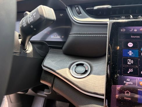 New 2025 Jeep Grand Cherokee L Limited image 23