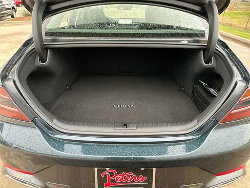 Used 2024 Genesis G70 2.5T image 21