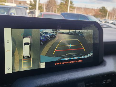 Used 2025 Toyota Land Cruiser w/ Premium Package image 28