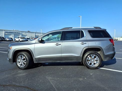 Used 2022 GMC Acadia SLT FWD image 33