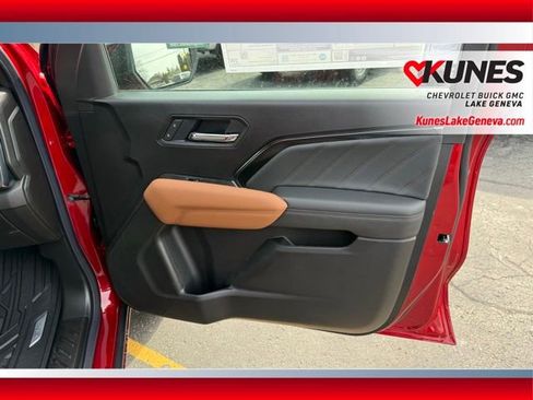 New 2026 GMC Canyon AT4 image 18