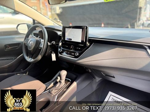Used 2026 Toyota Corolla LE FWD image 14