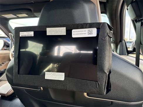 New 2026 Lincoln Navigator L Black Label image 11