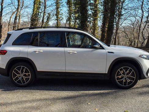 Used 2022 Mercedes-Benz EQB 350 4MATIC w/ AMG Night Package image 9