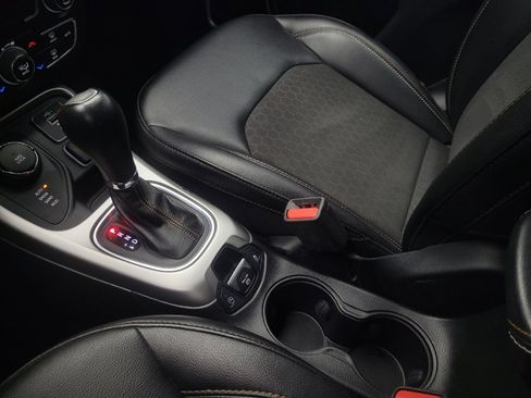 Used 2019 Jeep Compass Latitude w/ Popular Equipment Group image 26