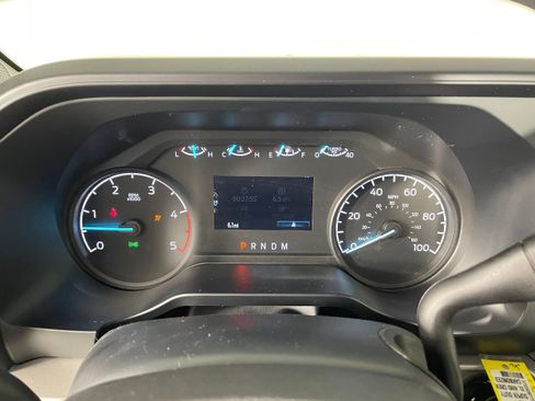 New 2026 Ford F250 XL w/ XL Off-Road Package image 3