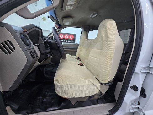 Used 2010 Ford F250 XL AWD/4WD image 12
