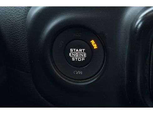 Used 2022 Jeep Wrangler Unlimited Sport image 24