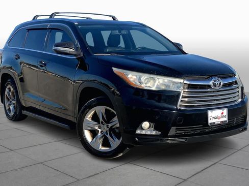 Used 2015 Toyota Highlander Limited image 3