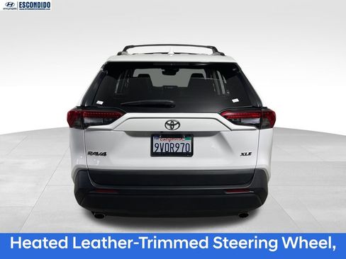 Used 2023 Toyota RAV4 XLE w/ Convenience Package FWD image 4