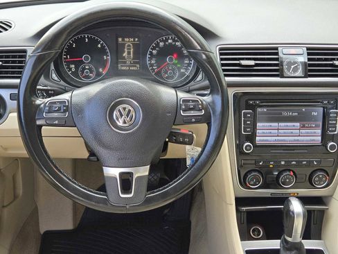 Used 2015 Volkswagen Passat TDI SE image 27