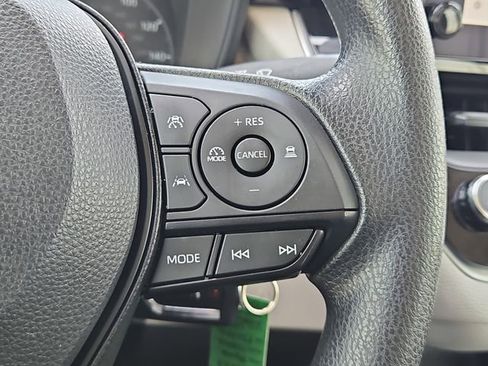 Used 2023 Toyota Corolla LE FWD image 25