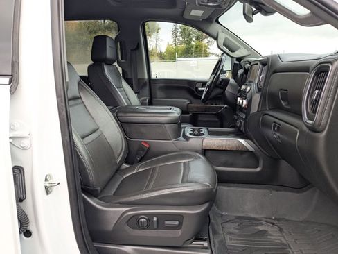 Used 2022 GMC Sierra 3500 Denali AWD/4WD image 21