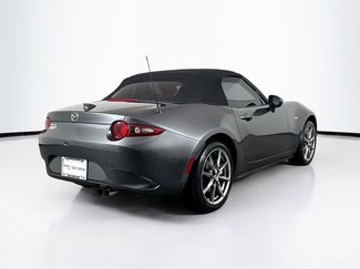 Used 2023 MAZDA MX-5 Miata Grand Touring video 2