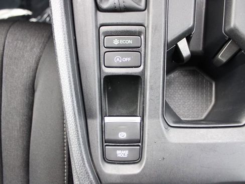 Certified 2023 Honda Accord EX image 22