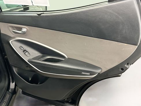 Used 2017 Hyundai Santa Fe Sport w/ 2.4L Tech Package 04 image 33