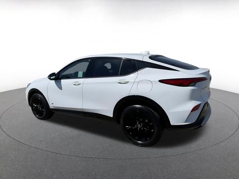 Used 2025 Buick Envista Sport Touring image 10