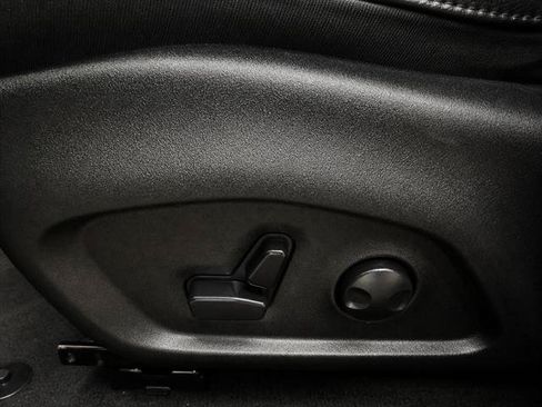 Certified 2024 Jeep Compass Limited AWD/4WD image 23